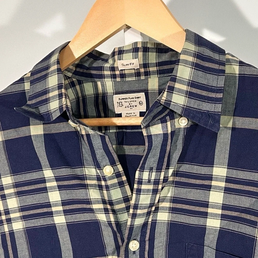 Crew Tailored “Summer Plaid” Button-Down – Slim Fit – Navy + Sage – M
